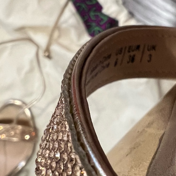 Beautiful 😻 - Picture 4 of 4